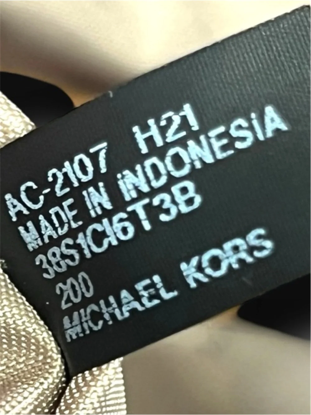 🔴 Michael Kors Jet Set Signature Tote Bag – Brown/Acorn – Preowned
